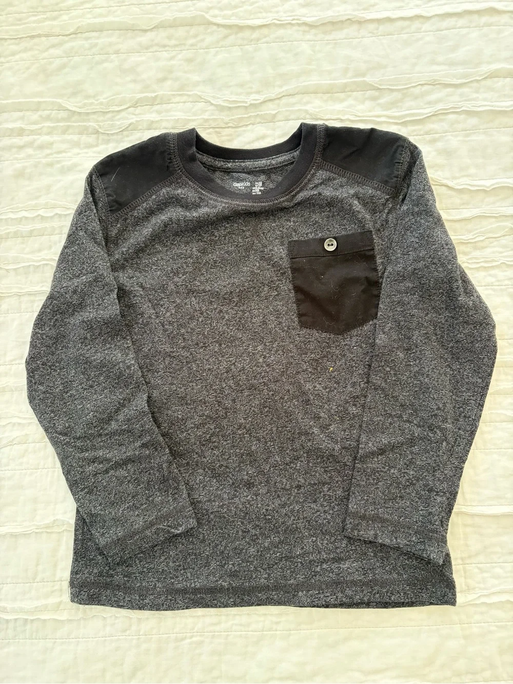 GAP Boys' Heather Gray Long-Sleeve Tee with Black Pocket